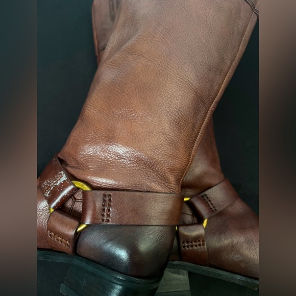 Lucky leather  boots - Picture 6 of 10